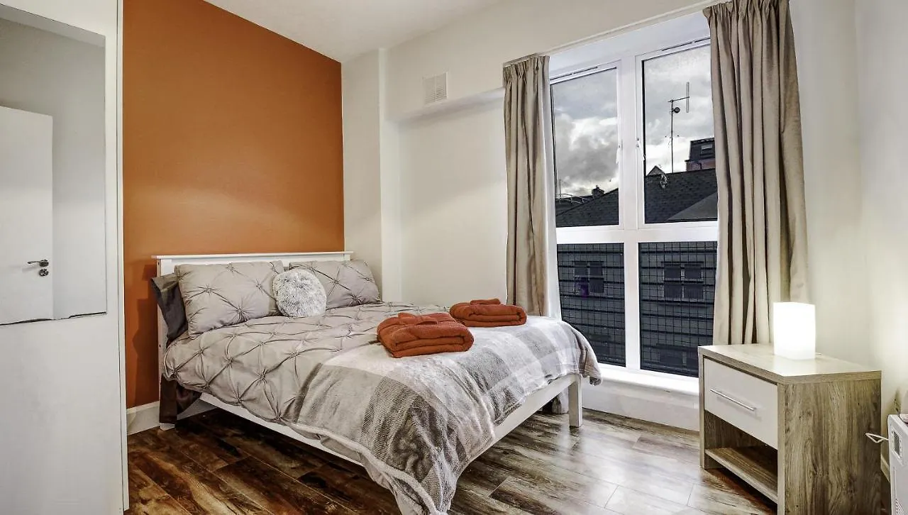 Central City Chic Galway location